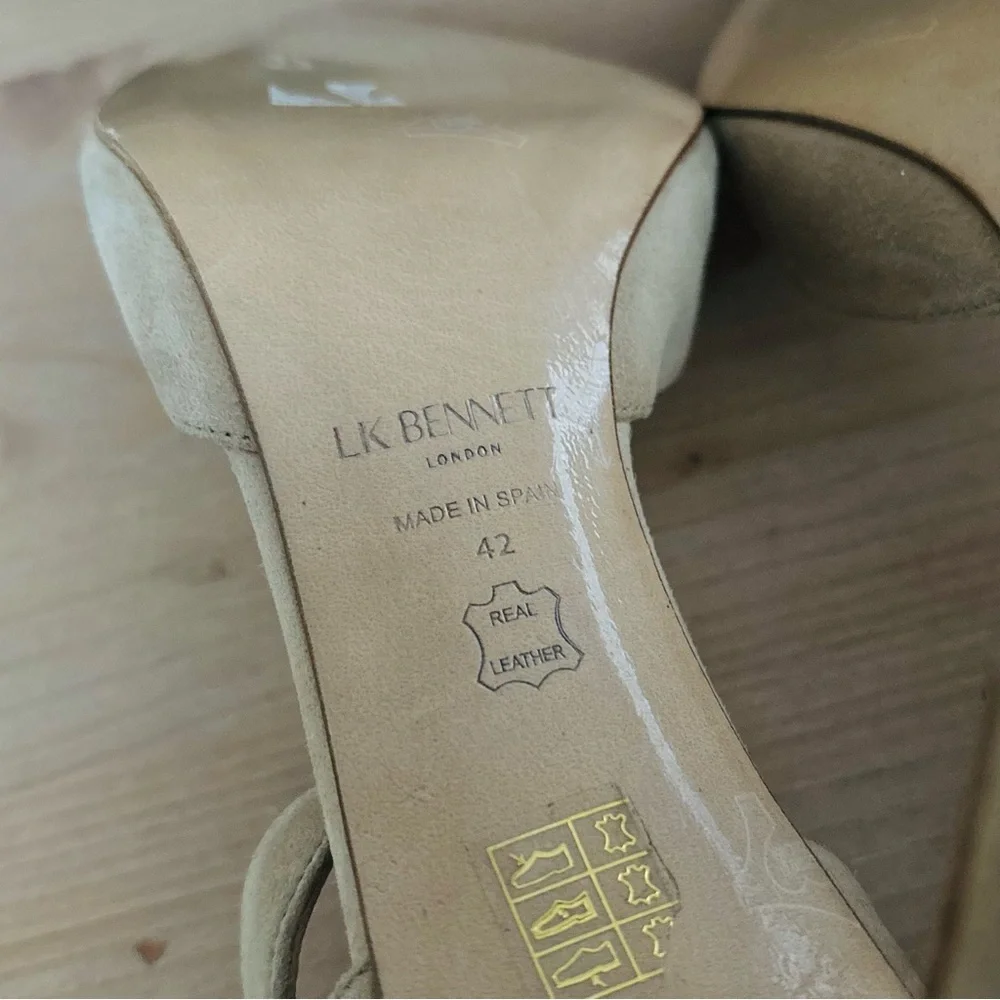 LK Bennett Women’s Cream Suede Heels Stilettos‎ Size 42 or US 11.5 Monet Ankle